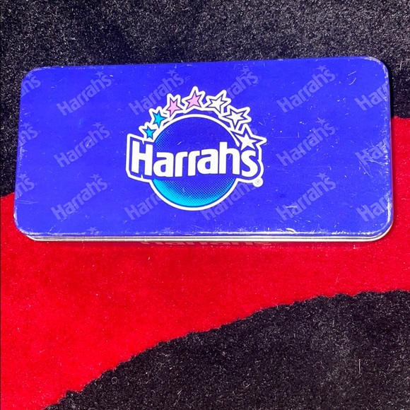 HARRAH'S Las Vegas 35mm Cam 24mm lens with tin box - Picture 2 of 13